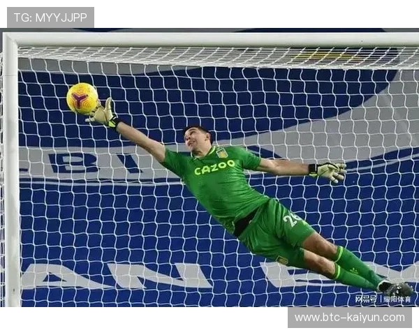 德兰格：马赛门将6次关键扑救，零封表现成胜利基石
